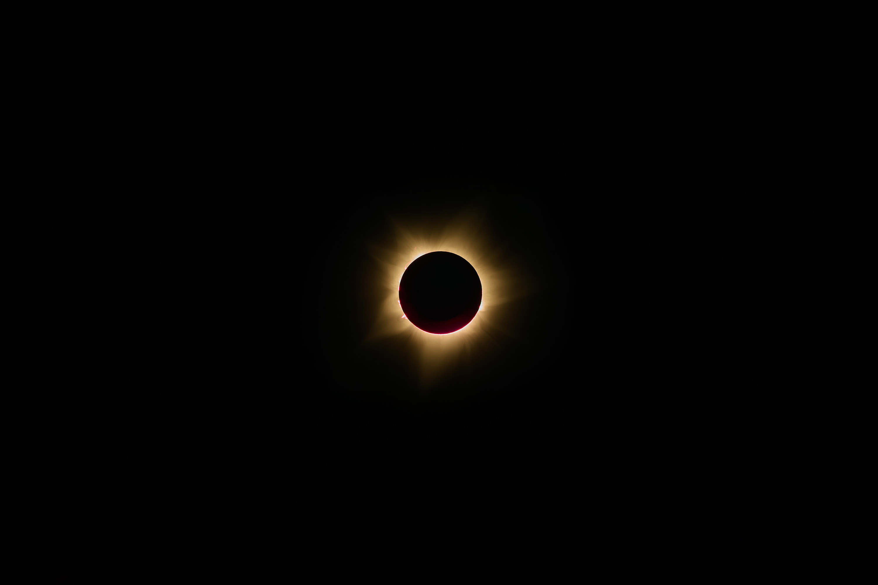 Solar eclipse over Exmouth, Western Australia, 20 April 2023 — photography by Matthew Abbott